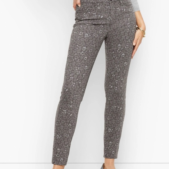 Talbots Denim - Talbots Gray Patterned Jeggings